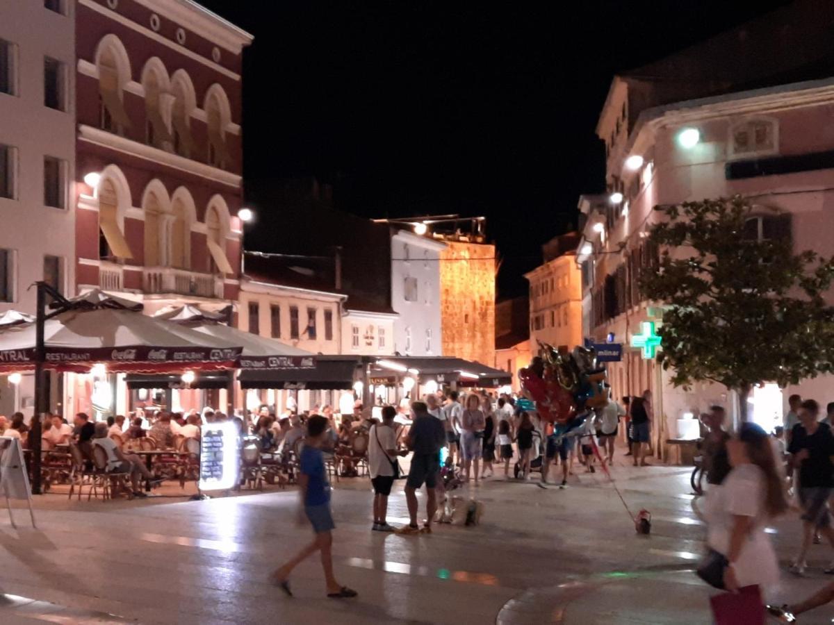 Апартаменты Parentium Town Center Пореч Экстерьер фото